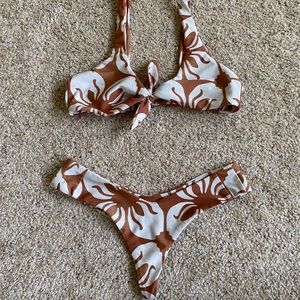 Stone Fox Swim Set!